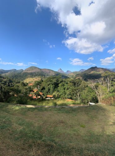 Terreno Dentro de Condomínio em Itaipava com Vista Sensacional