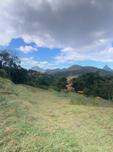 Terreno Dentro de Condomínio em Itaipava com Vista Sensacional