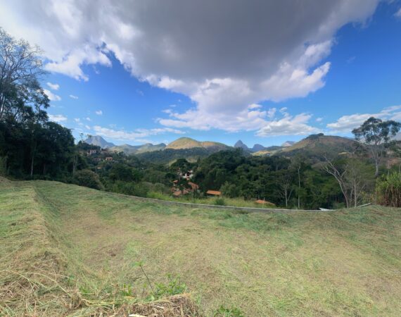 Terreno Dentro de Condomínio em Itaipava com Vista Sensacional