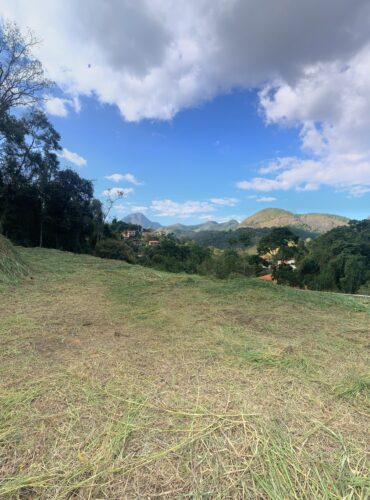 Terreno Dentro de Condomínio em Itaipava com Vista Sensacional