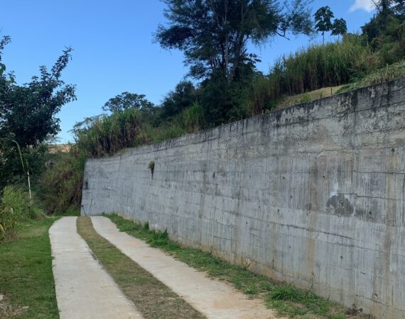 Terreno Dentro de Condomínio em Itaipava com Vista Sensacional